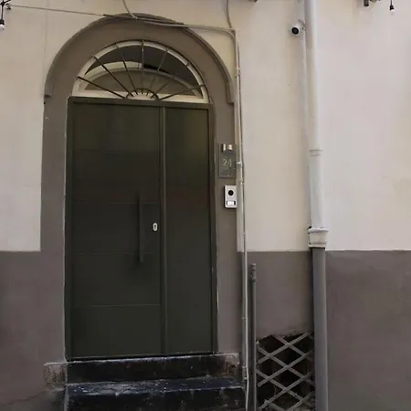 Apartment Bella Mbriana,1mn Da Via Toledo Naples